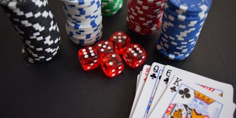 Game Bài Poker - Trải Nghiệm Chiến Thuật Đỉnh Cao